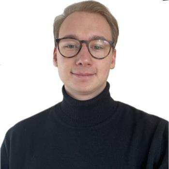 Piotr Adamski
